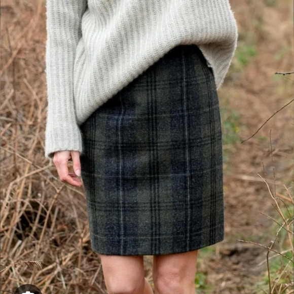 Elegant Green Plaid Wool Skirt Quiet Luxury Career Lagenlook 10 Large - Picture 1 of 7